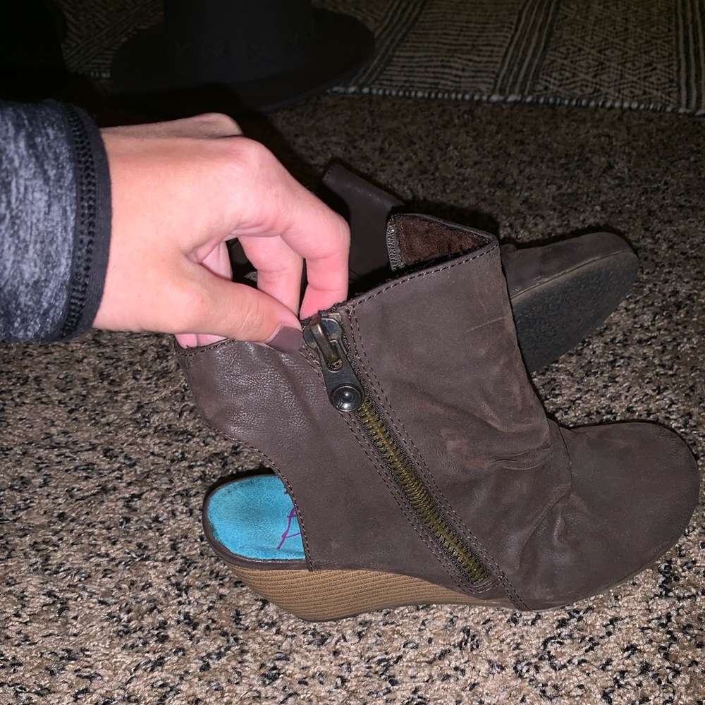 Blowfish Brown wedges with exposed heel. Size 8